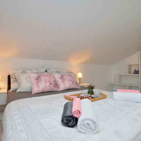 Apartments Viktoria Lovran Luaran gambar