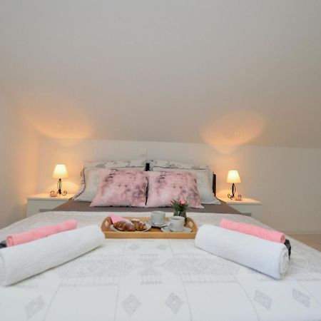Apartments Viktoria Lovran Luaran gambar