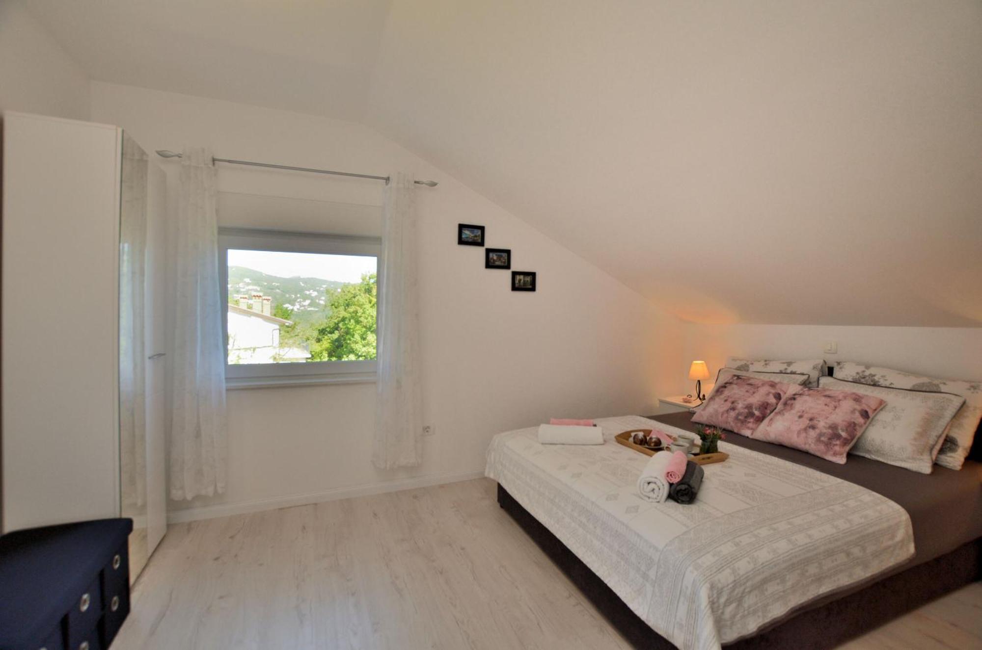 Apartments Viktoria Lovran Luaran gambar