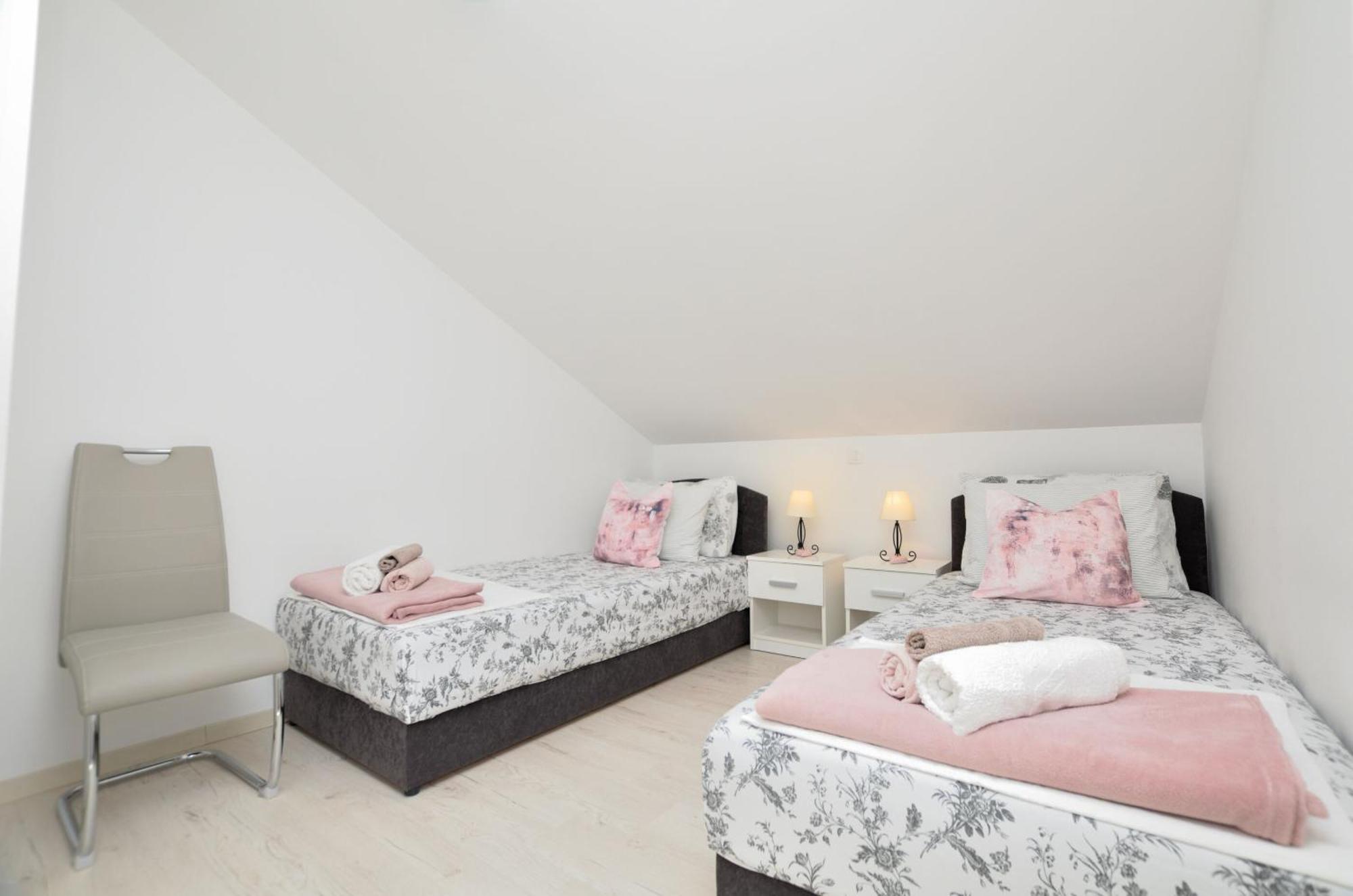 Apartments Viktoria Lovran Luaran gambar