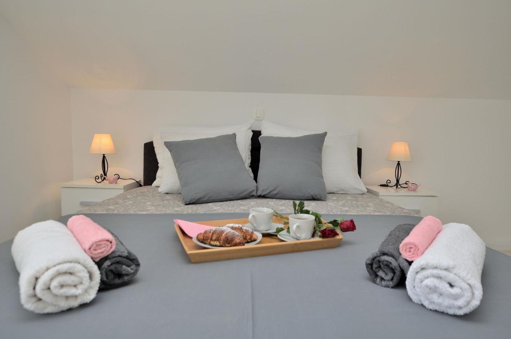 Apartments Viktoria Lovran Luaran gambar
