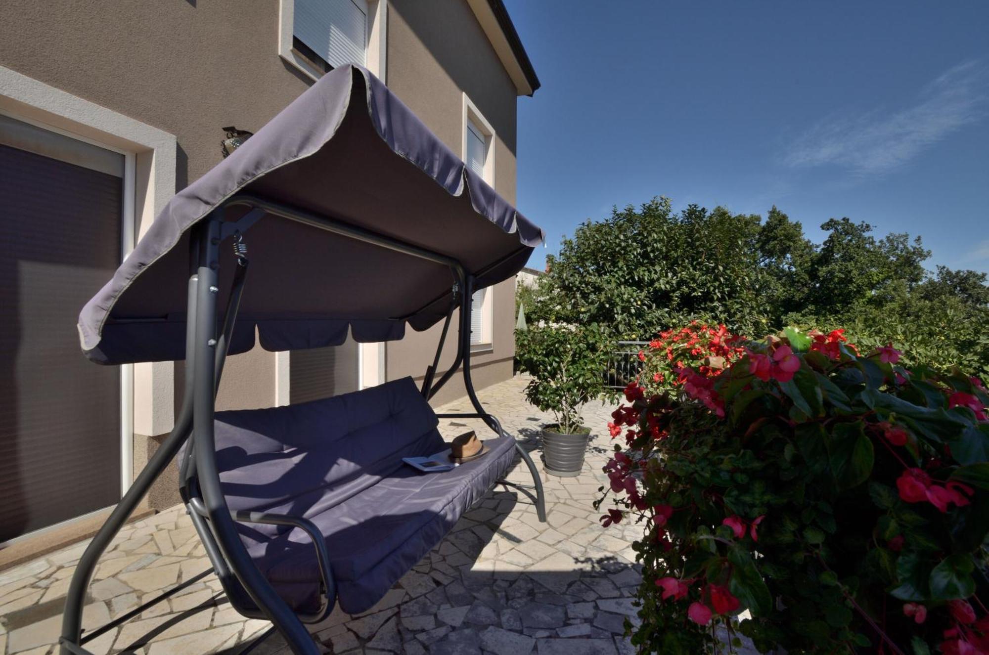 Apartments Viktoria Lovran Luaran gambar