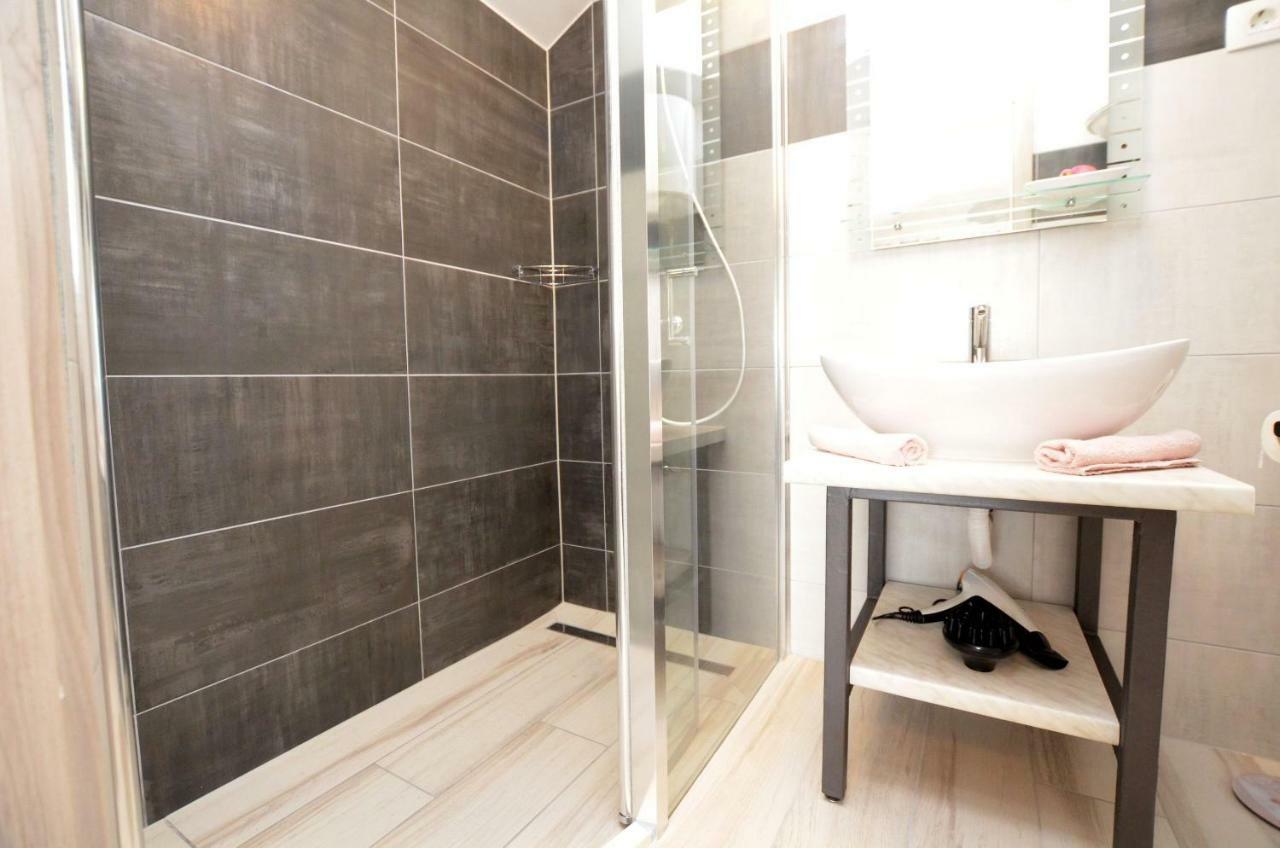 Apartments Viktoria Lovran Luaran gambar